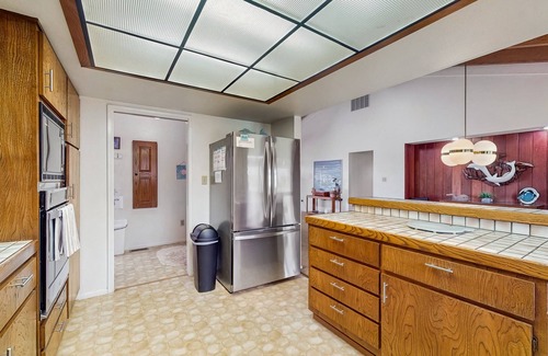 Fort Bragg House | Ocean and hillside views, large patio w/grill, short walk to Sunset Beach