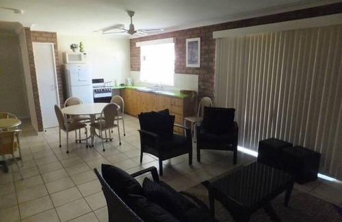 Jurien Bay Ski Chalet | Ocean Beach Chalet 15