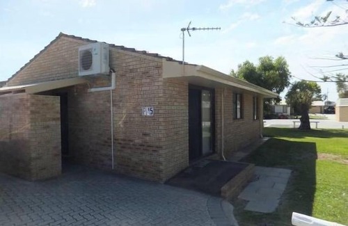 Jurien Bay Ski Chalet | Ocean Beach Chalet 15