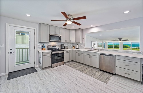 Ewa House | Ocean-Beach Front Family Dream Vacation Ewa Beach Home w/Full Beach Access