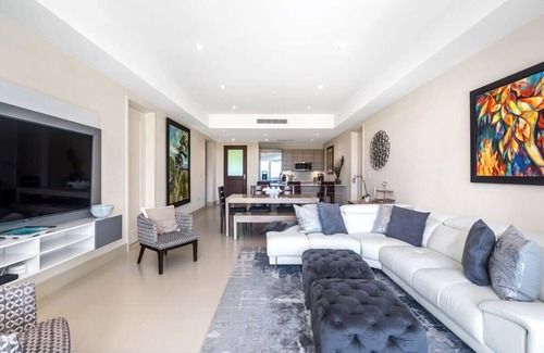 Herreras Villa | Ocean Bliss | Impeccable Luxury Villa at Bahia