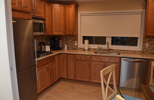 Ortley Beach House | OCEAN BLOCK -2 bedrm 1 1/2 bth/parking/deck/yard with grill!