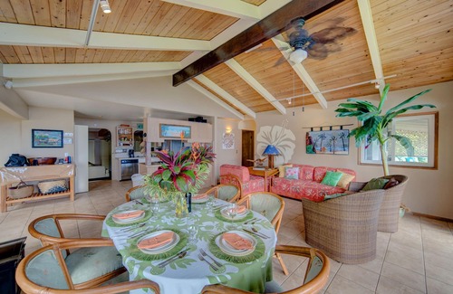 Ninole House | Ocean Bluff Home on Hamakua Coast - Hale Hamakua