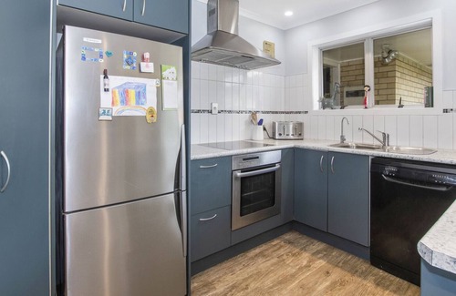 Ruakaka House | Ocean Breeze Bach - Ruakaka Beach Holiday Home