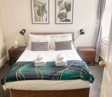 Southend-on-Sea Apartment | Ocean Breeze