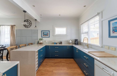 Parklands House | Ocean Breeze - Modern Comfort with Outdoor Entertaining and Ocean Views