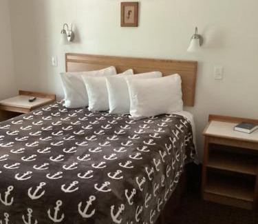 Florence Hotel | Ocean Breeze Motel