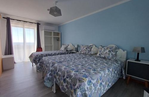 Madalena Bed & Breakfast | Ocean Breeze
