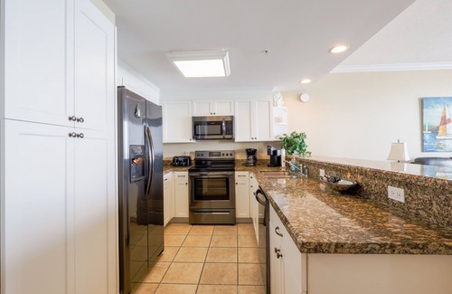Panama City Beach Condo | Ocean Breeze at Boardwalk 2BR