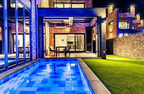 Andeok Villa | Ocean Brick Pool Villa