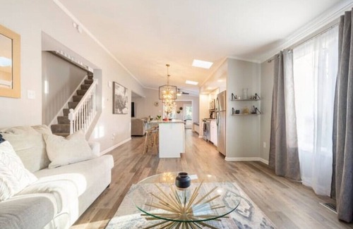 Ocean Pines House | Ocean City Gateway: Modern 4BR/2.5BA home, dog friendly