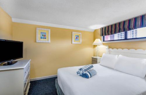 Cherry Grove Beach Hotel | Ocean Club Resort Myrtle Beach a Ramada by Wyndham