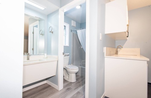 Regional District of Nanaimo Hotel | Ocean Crest Motel