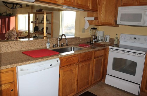 Brewster Condo | Ocean Edge with GOLF and Pool Passes available!