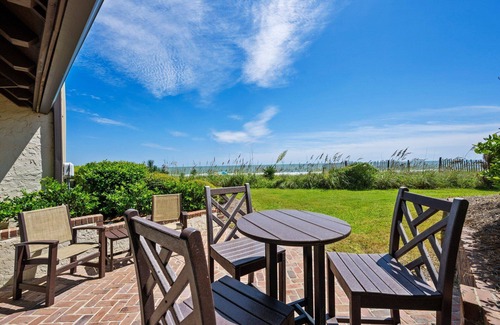 Debordieu Colony Villa | Ocean Eyes in DeBordieu, 3BR Oceanfront Villa with Community Pool