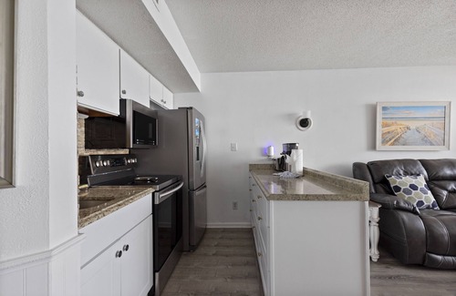 Myrtle Beach Condo | Ocean Forest Plaza Luxury Getaway