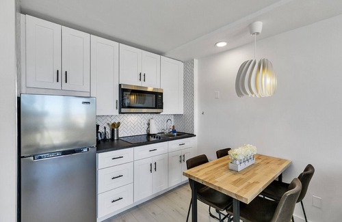 Lenox Park Condo | Ocean Front 1 Bed renovated in Daytona Beach