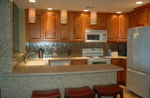 Paradise Island Villa | Ocean Front 3 Bedroom - 5 Minute Walk to Atlantis Complex