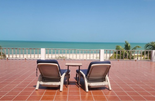 Celestun House | Ocean Front, Accessible, 3-bdrm Home!