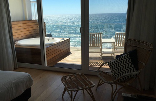 The Entrance Hotel | Ocean Front at The Entrance