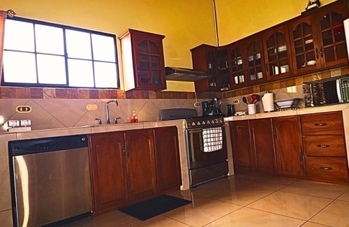 Tamanique House | Ocean Front Beach Estate/Wonderful Punto Palmarcito