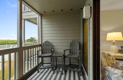 Atlantic Beach Condo | OCEAN FRONT COMPLEX GREAT FOR FAMILIES AND A SHORT WALK TO THE BEACH!