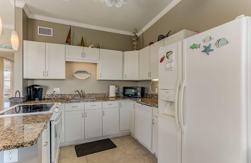 Ocean Cay Condo | OCEAN FRONT CONDO WITH A SPECTACULAR, PANORAMIC VIEW OF THE BEACH!