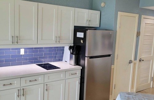 West End Condo | Ocean Front Cottage with Kitchen - Old Bahama Bay Resort. Dockage Available.
