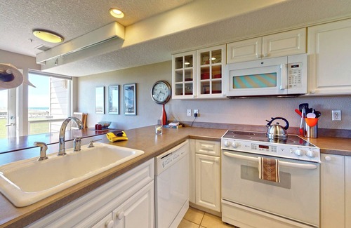 Seaside Condo | OCEAN FRONT: DESTRESS RX: Seaside Vacation Homes, Inc Managed