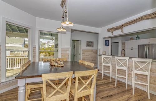 Flora's Bluff House | Ocean front home, access to both clubs and large porches! Breaking Point