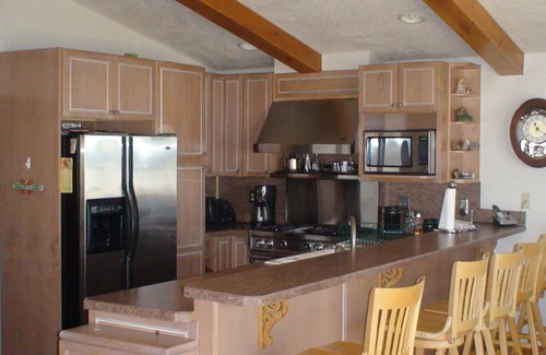 Salisbury House | Ocean Front Home For Rent