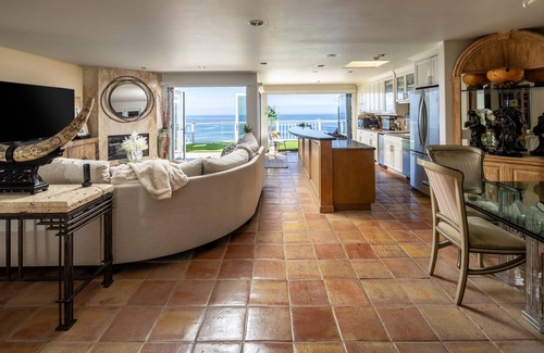 Olde Solana Beach House | OCEAN FRONT HOME OVERLOOKING PACIFIC