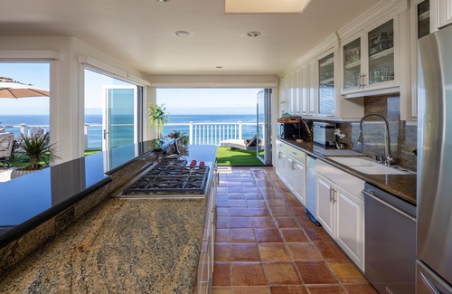 Olde Solana Beach House | OCEAN FRONT HOME OVERLOOKING PACIFIC