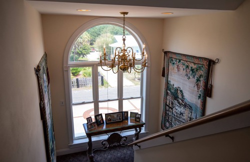 Long Bay Estates House | Ocean Front Luxury near Myrtle Beach State Park and just South of the airport.nn