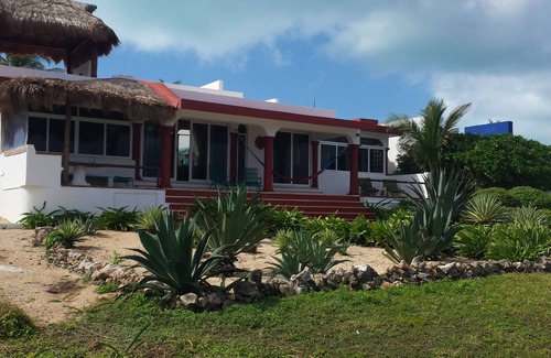 Isla Mujeres House | OCEAN FRONT MEXICAN STYLE 4 BED SUITE VILLA, CARIBBEAN BLUE SEA VIEWS AND POOL