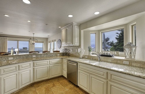 Downtown House | Ocean Front Paradise in Pismo Beach