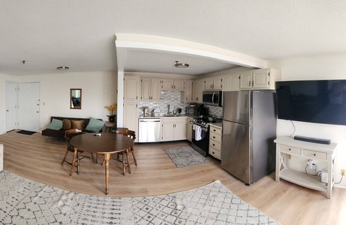 Hampton Apartment | OCEAN FRONT PENT HOUSE WHOLE CONDO