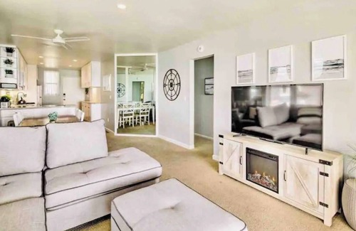 San Diego Condo | OCEAN FRONT! Penthouse condo in Mission Beach!