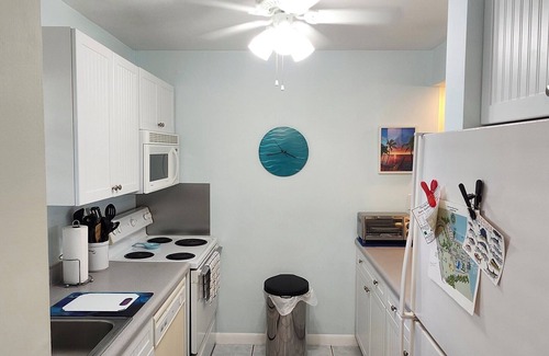 Islamorada House | OCEAN FRONT TOWN HOUSE with breath taking views from all 3 balconies.