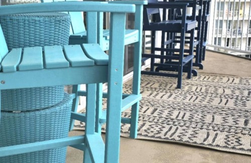 McCutcheon Field Condo | OCEAN FRONT 2-bedroom condo in North Topsail Beach