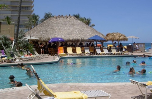 Barrier Island Condo | Ocean front, Waterview, two bedroom in Ocean Manor, Ft. Lauderdale