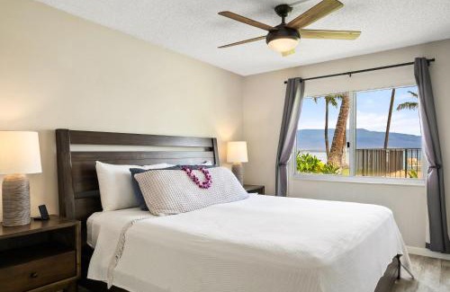 Wailuku House | Ocean Front with Mountain Views and Central AC