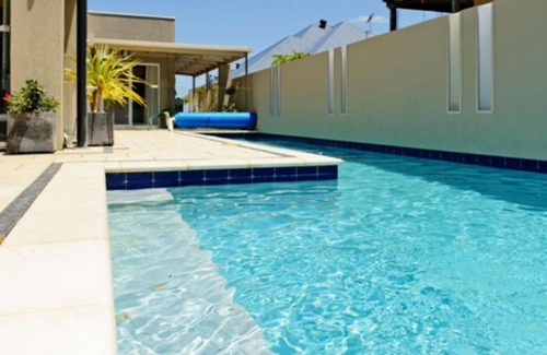 Watermans Bay House | Ocean Frontage - Enjoy the Views