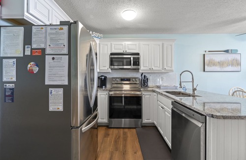 Crescent Beach Condo | Ocean Garden Villas C2-2BR/2BA Oceanfront Condo in Crescent Beach