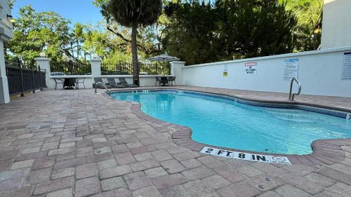 Saint Simons Island Hotel | Ocean Inn & Suites