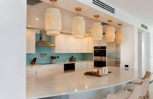 Fryes Beach Hotel | Ocean-Kissed Villa Near Ffryes Beach – Pure Relaxation Awaits - 4 Bedrooms!