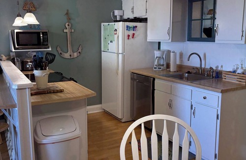 Carolina Beach Condo | Ocean/lake views, 2nd Row Condo, Pool, Wi-Fi & Linens!