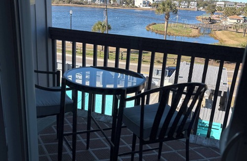 Carolina Beach Condo | Ocean/lake views, 2nd Row Condo, Pool, Wi-Fi & Linens!