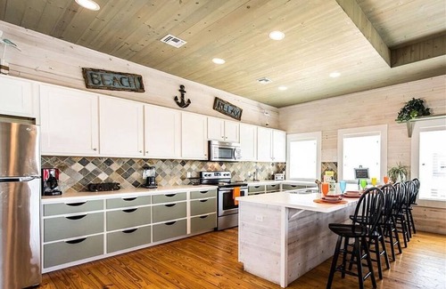 Sand Point House | Ocean Lookout - Ocean Views & Steps to the Beach, Pool, Hot Tub, Sand Point