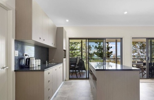 St Helens Beach House | Ocean Luxe Escape beachside beauty